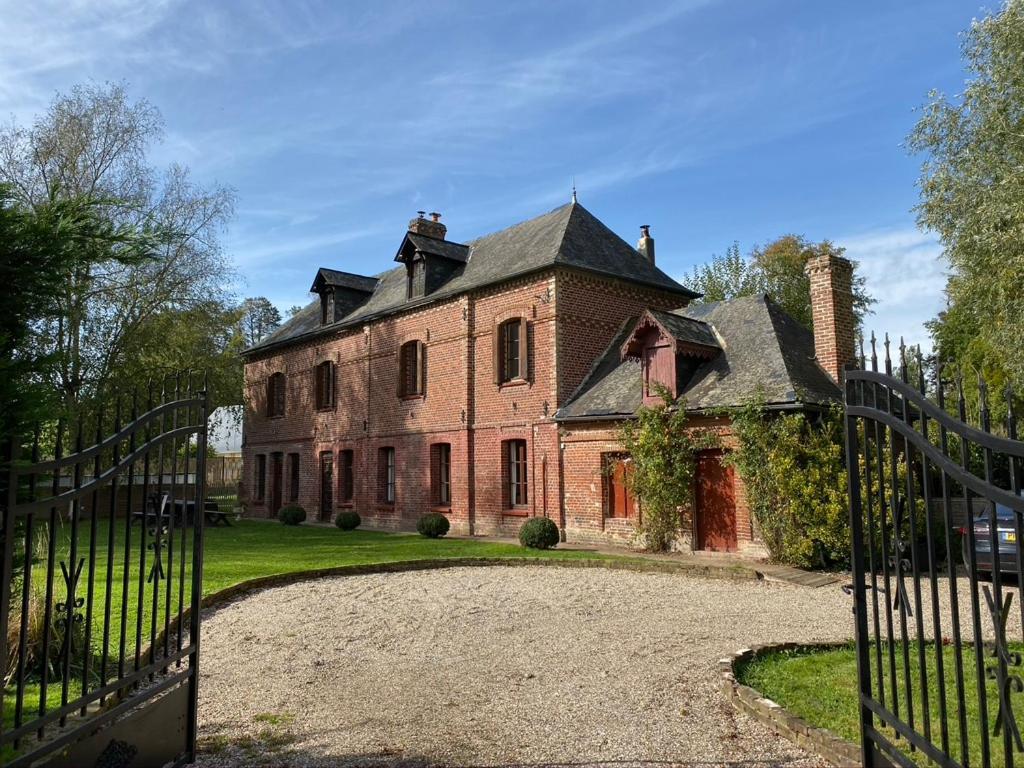 Stunning 5 Bedroom French Manor House, Normandy Beaunay Экстерьер фото